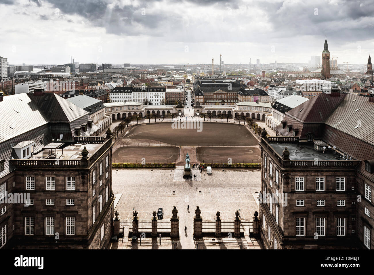 Vue du château de Christiansborg, le Parlement danois, Slotsholmen, Copenhague, Danemark Banque D'Images