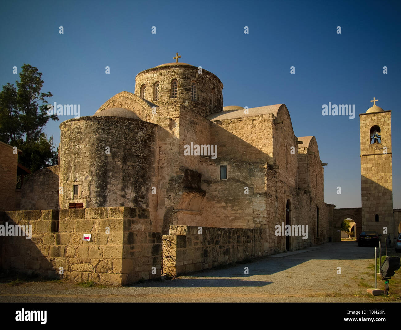 Vue extérieure au monastère de Saint Barnabé, Famagusta dans le nord de Chypre Banque D'Images