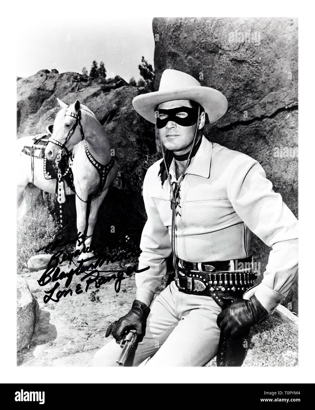 Clayton Moore (né Jack Carlton Moore, le 14 septembre 1914 - 28 décembre 1999) était un acteur américain connu pour avoir joué le personnage de caractère occidental le Lone Ranger à partir de 1949-1951 et 1954-1957 sur la série télévisée du même nom et deux autres films de la même les producteurs. Hollywood : Crédit Photo Archive / MediaPunch Banque D'Images