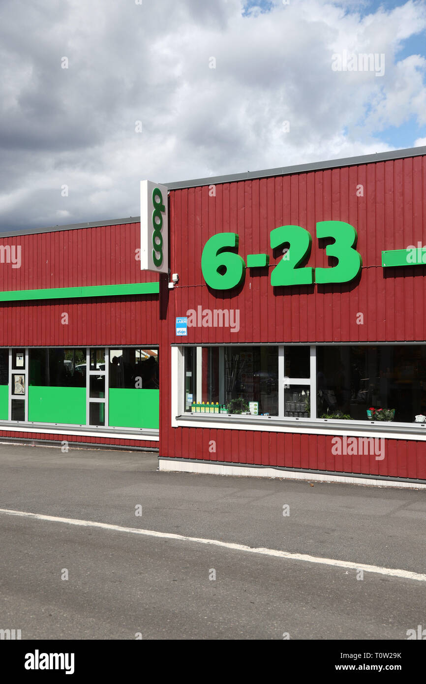 GRÄNNA, SUÈDE Coop store. Jeppe Photo Gustafsson Banque D'Images
