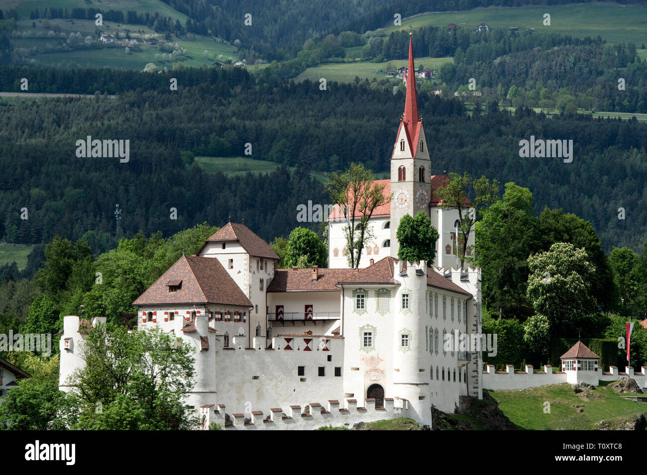L'Italie, Trentin-Haut-Adige, Monzuno, Le Château Banque D'Images