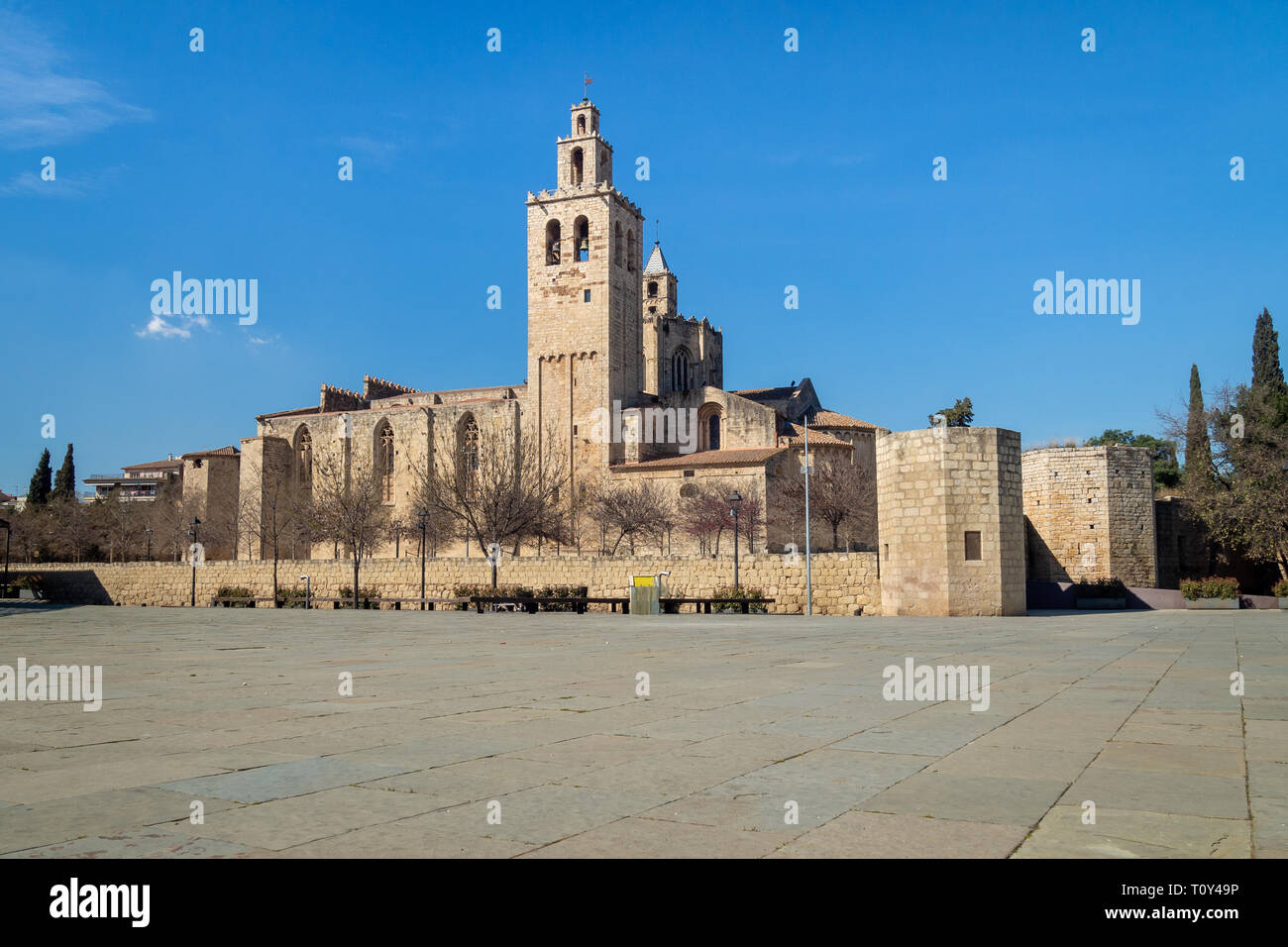 Monastère de Sant Cugat -- abbaye bénédictine de Sant Cugat del Vallès, Catalogne, Espagne. Banque D'Images