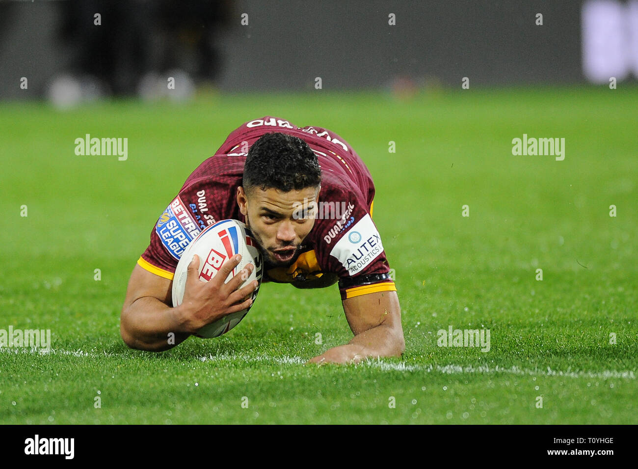 Huddersfield, UK. Mar 22, 2019. John Smiths Stadium, Huddersfield, Angleterre ; Rugby League Super League Betfred, Huddersfield Giants vs Hull Kingston Rovers;Huddersfield Giants' Kruise Leeming note une seconde moitié d'essayer. Credit : Dean Williams/Alamy Live News Banque D'Images