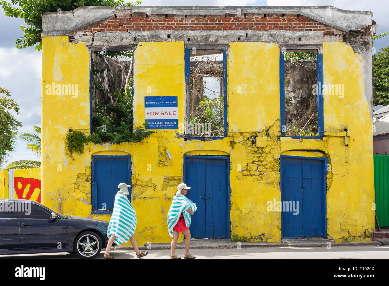 La ruine du bâtiment à vendre, Bay Street, Carlisle Bay, Bridgetown, Barbade, paroisse St Michael, Lesser Antilles, Caribbean Banque D'Images