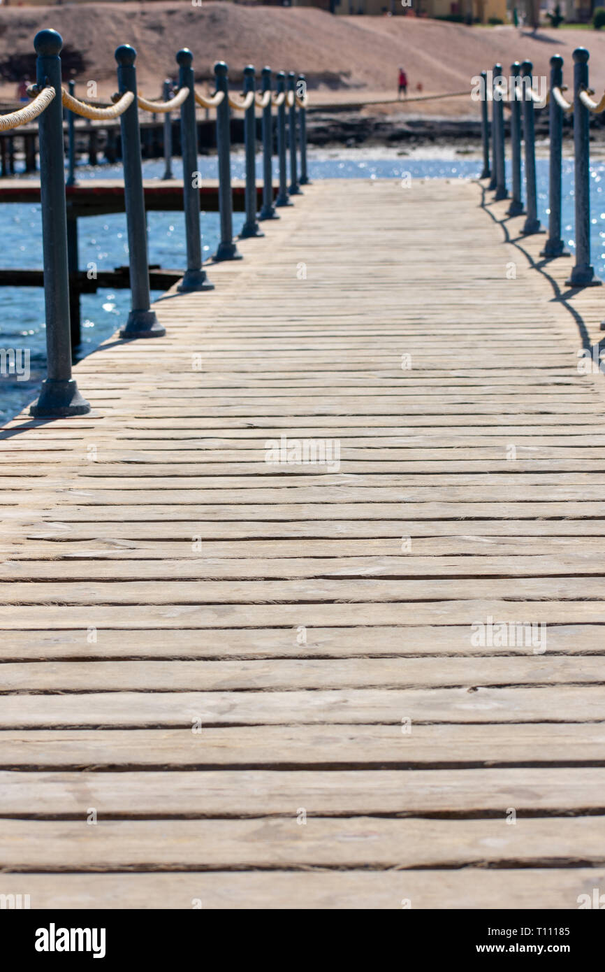 Promenade de plage, promenade, Coraya Bay, Egypte Banque D'Images