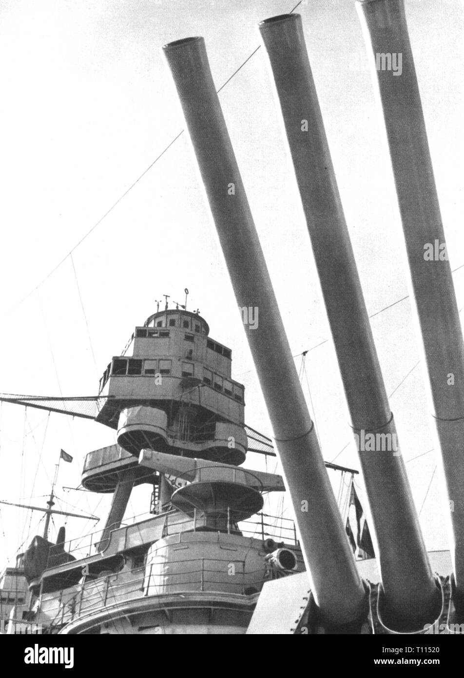 Armée, USA, USS Alabama battleship, conning Bridge et Cannon, 1930, Additional-Rights Clearance-Info-Not-Available- Banque D'Images