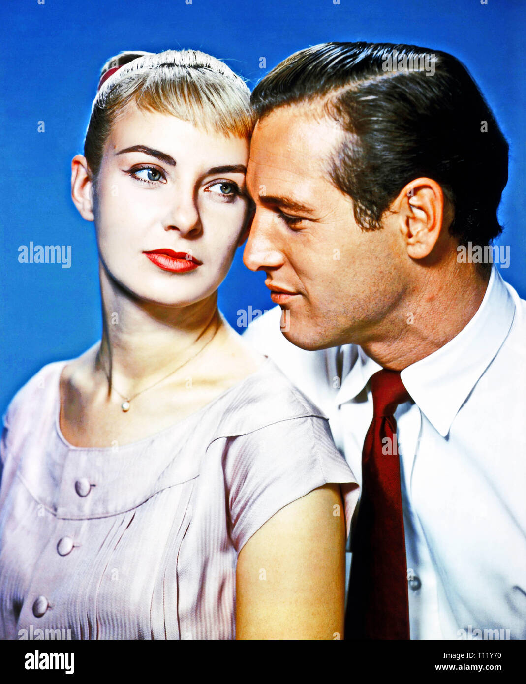 Paul Leonard Newman (26 janvier 1925 - 26 septembre 2008) était un acteur, comédien, réalisateur, producteur, coureur automobile, propriétaire d'IndyCar, entrepreneur et philanthrope. Il a gagné et a été en nomination pour de nombreux prix, gagner un Oscar pour sa performance dans le film de 1986 La couleur de l'argent,[1] un BAFTA AWARD, un Screen Actors Guild Award, un Prix du Festival du Film de Cannes, un Emmy Award, et bien d'autres. Les autres rôles de Newman : le titre en caractères The Hustler (1961), Hud (1963), Harper (1966) et Cool Hand Luke (1967), ainsi que Butch Cassidy et le Kid (196 Banque D'Images