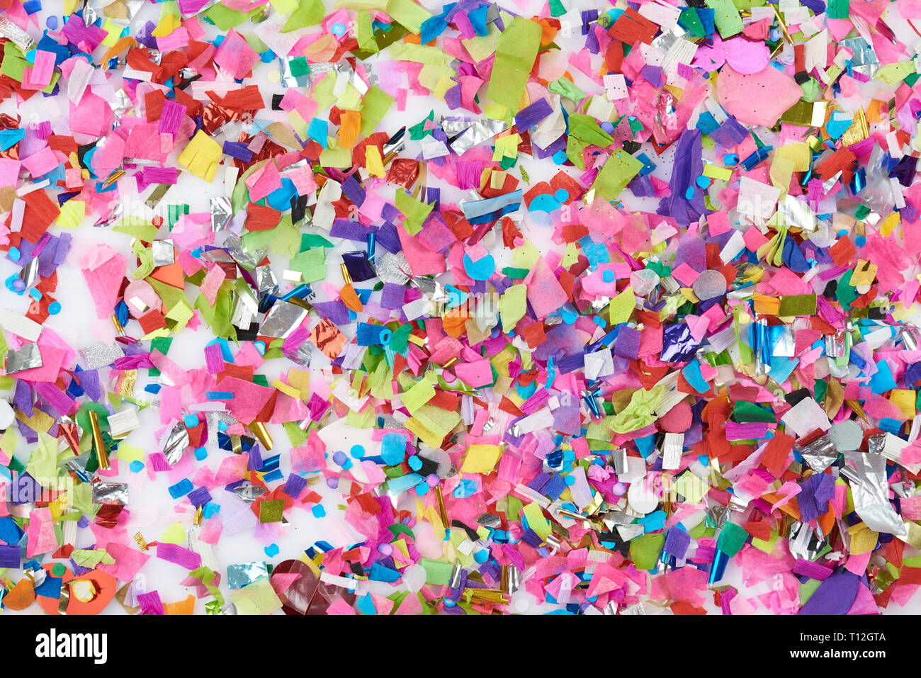 Télévision confetti arrière-plan. Joyeux anniversaire thème coloré Banque D'Images