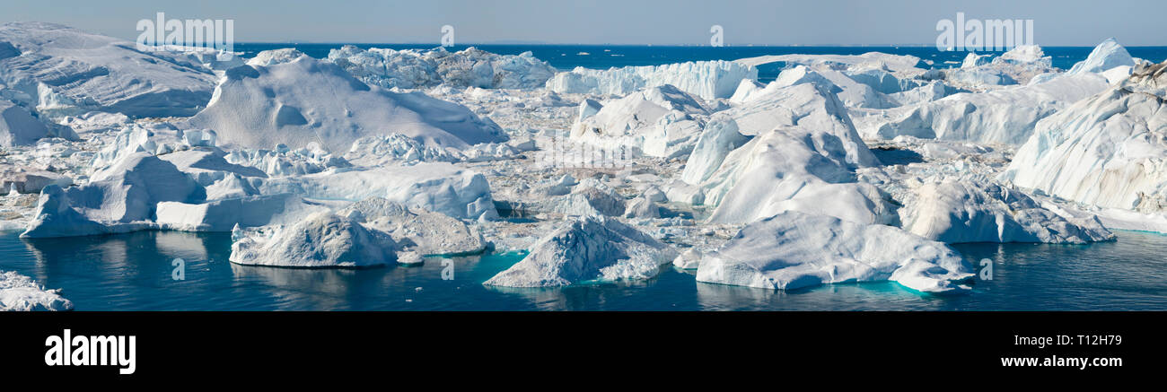 Les icebergs de Sermermiut, Ilulissat, Groenland. Banque D'Images