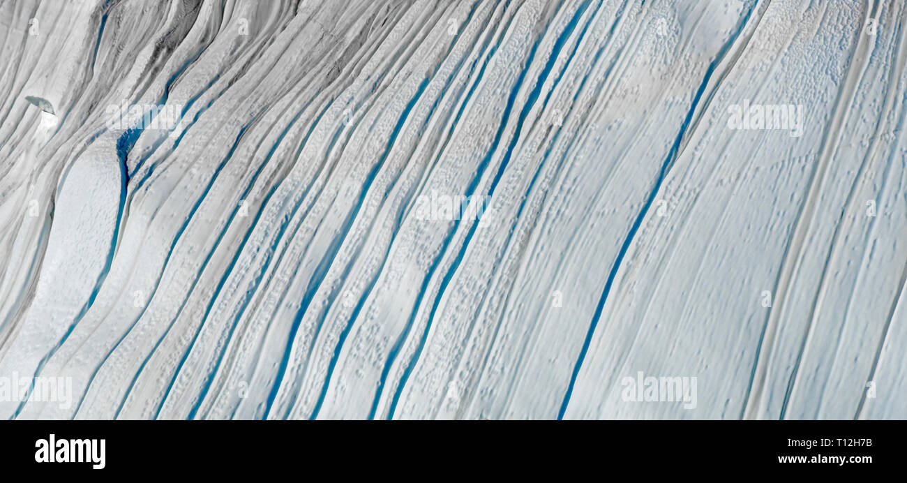 Les lignes sur l'érosion des icebergs Sermermiut, Ilulissat, Groenland. Banque D'Images