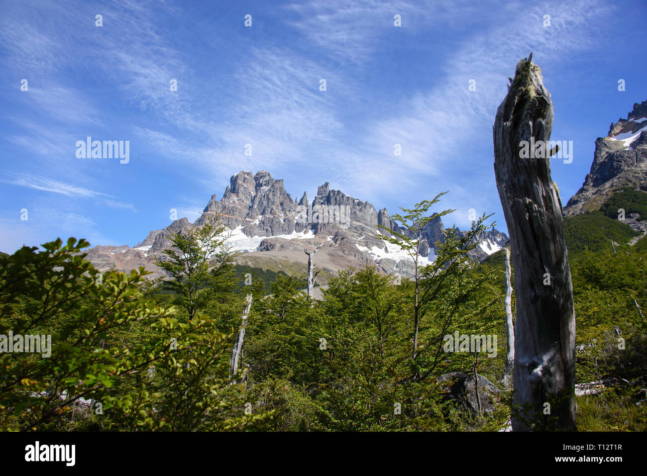 Paysages de montagne épique dans la magnifique réserve de Cerro Castillo, d'Aysen, en Patagonie, au Chili Banque D'Images