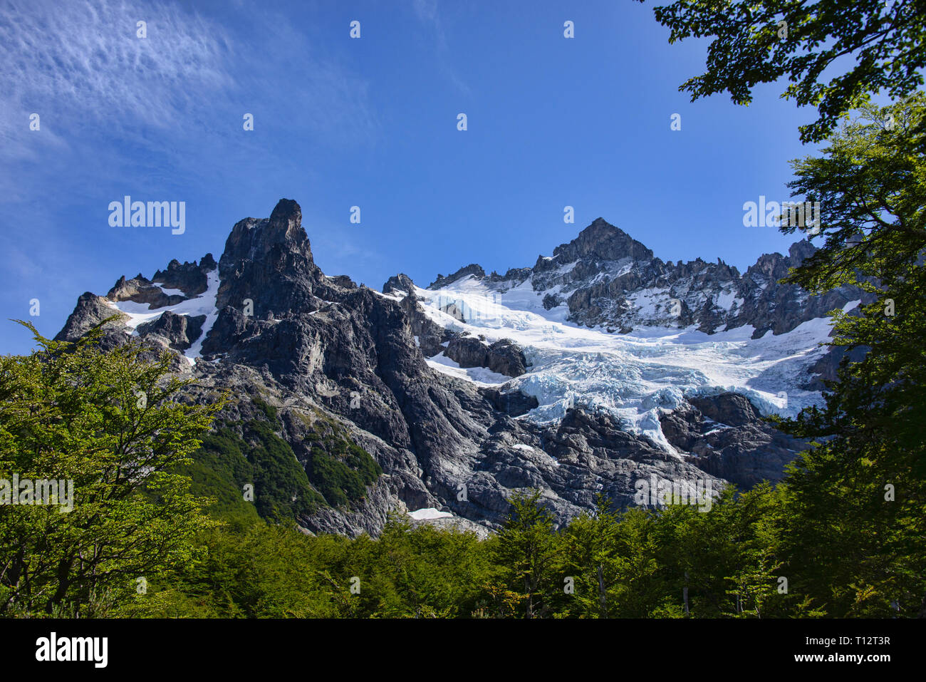 Paysages de montagne épique dans la magnifique réserve de Cerro Castillo, d'Aysen, en Patagonie, au Chili Banque D'Images