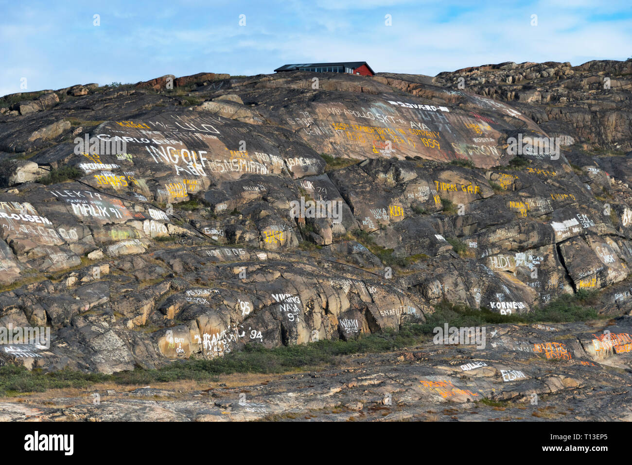 Des graffitis sur des rochers sur la plage, à Kangerlussuaq, Groenland Banque D'Images