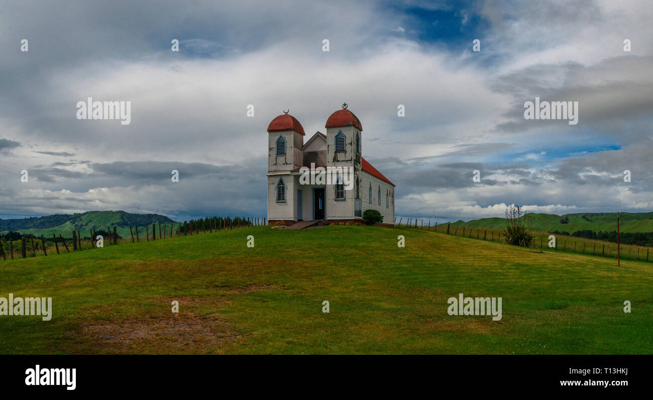 Les Maoris uniques en bois, à l'église Ratana Raetihi, dans le Nord de l'île de la Nouvelle-Zélande. Banque D'Images