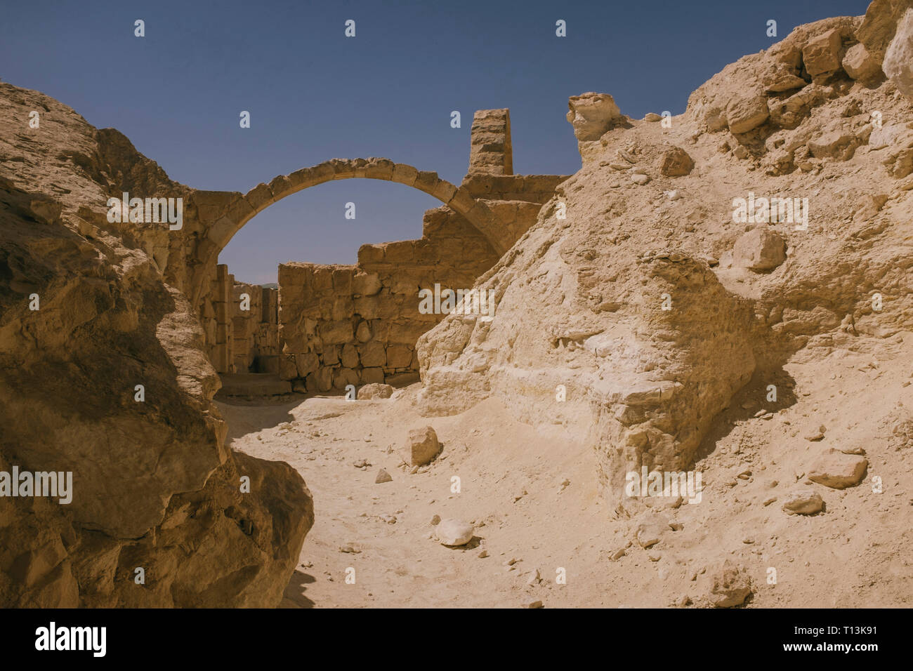 Israël, Néguev, Avdat National Park, ruine de l'église dans le désert Banque D'Images