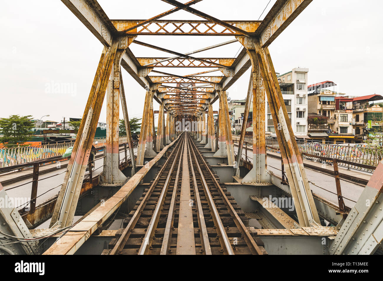 Vietnam, Hanoi, vue sur le pont Long Bien Banque D'Images