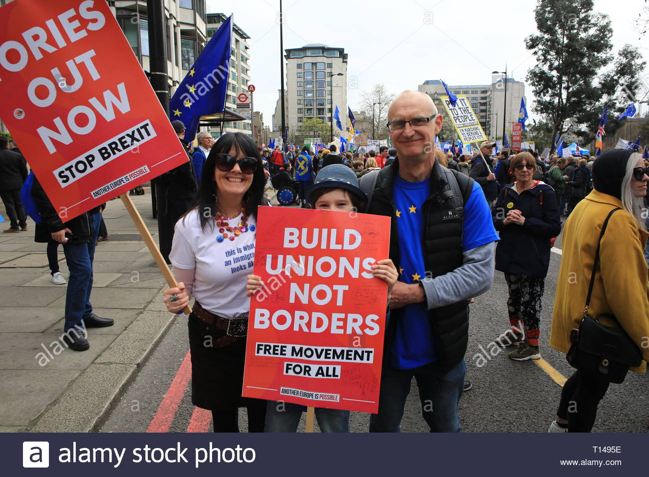 Archie et sa famille à la manifestation à Londres aujourd'hui Banque D'Images