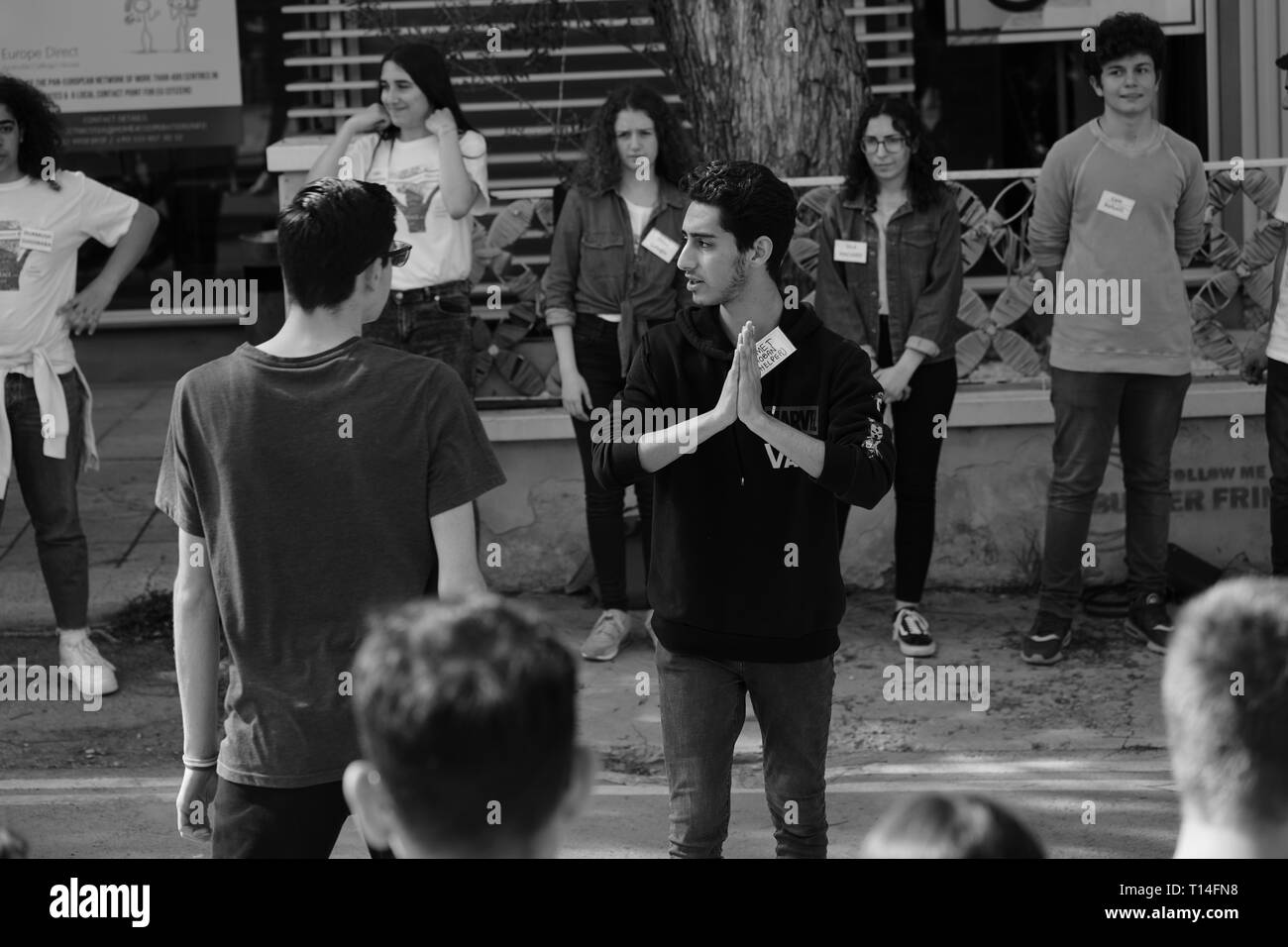 L'Amitié Chypre bicommunautaire Programme vise à créer des liens d'amitié et de confiance entre les jeunes des communautés de Chypre. Banque D'Images