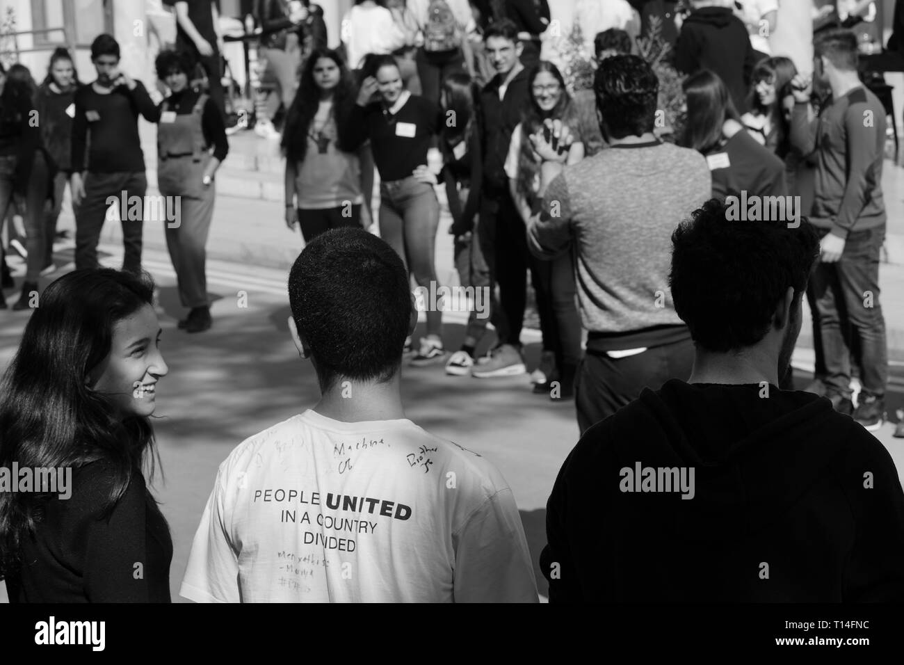 L'Amitié Chypre bicommunautaire Programme vise à créer des liens d'amitié et de confiance entre les jeunes des communautés de Chypre. Banque D'Images