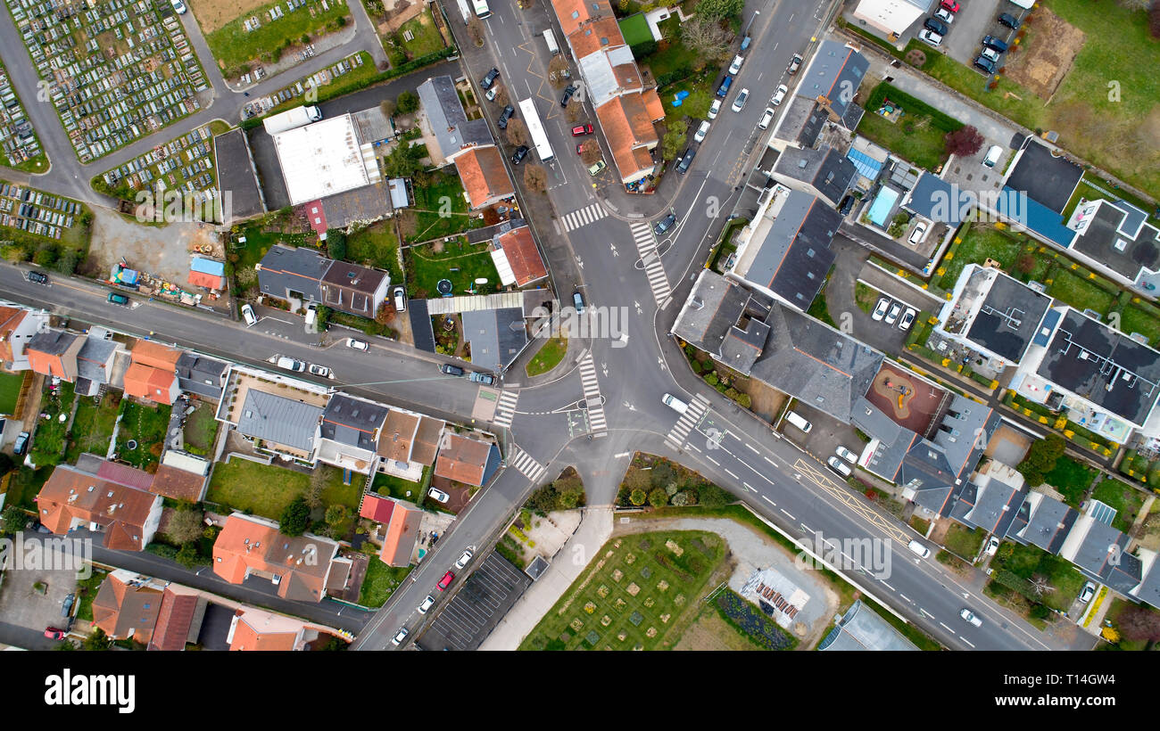 Photo aérienne d'un carrefour dans la ville de Nantes, France Banque D'Images
