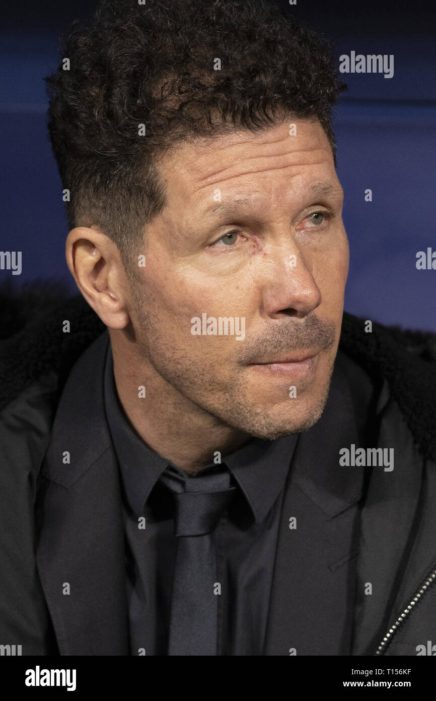 Diego Simeone au cours de l'Atlético de Madrid et de la Juventus match dans le cadre de la 16e ronde de Ligue des champions au stade Metropolitano de Wanda à Madrid avec : Diego Simeone Où : Madrid, Espagne Quand : 20 Feb 2019 Crédit : Oscar Gonzalez/WENN.com Banque D'Images