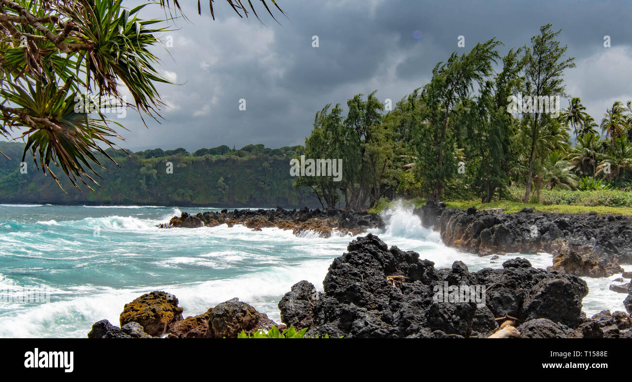 Scènes de plage incroyable sur la route de Hana, Côte-Nord, Maui, Hawaii Banque D'Images