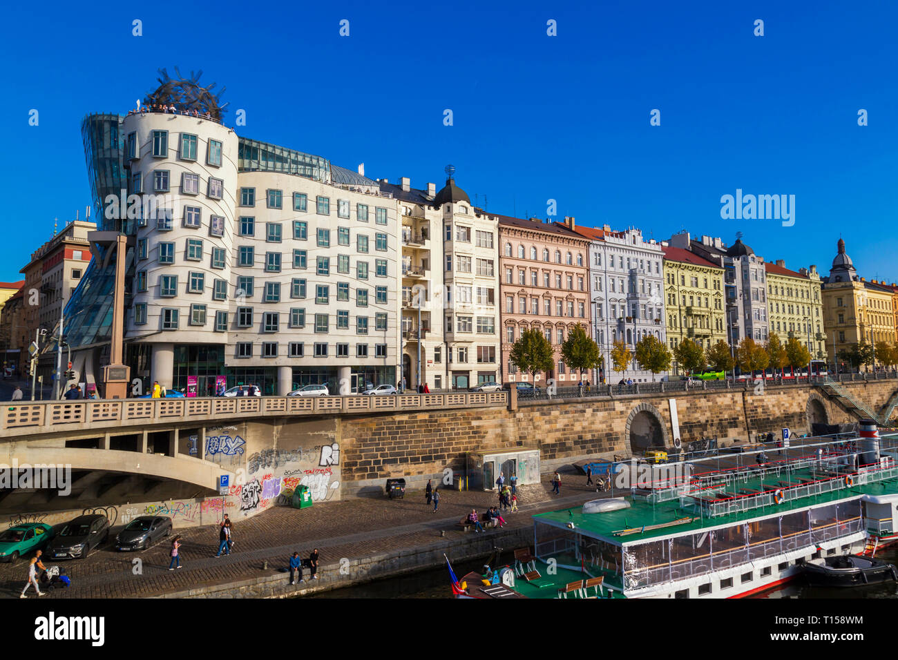 République tchèque, Prague, Maisons à Riverside Banque D'Images