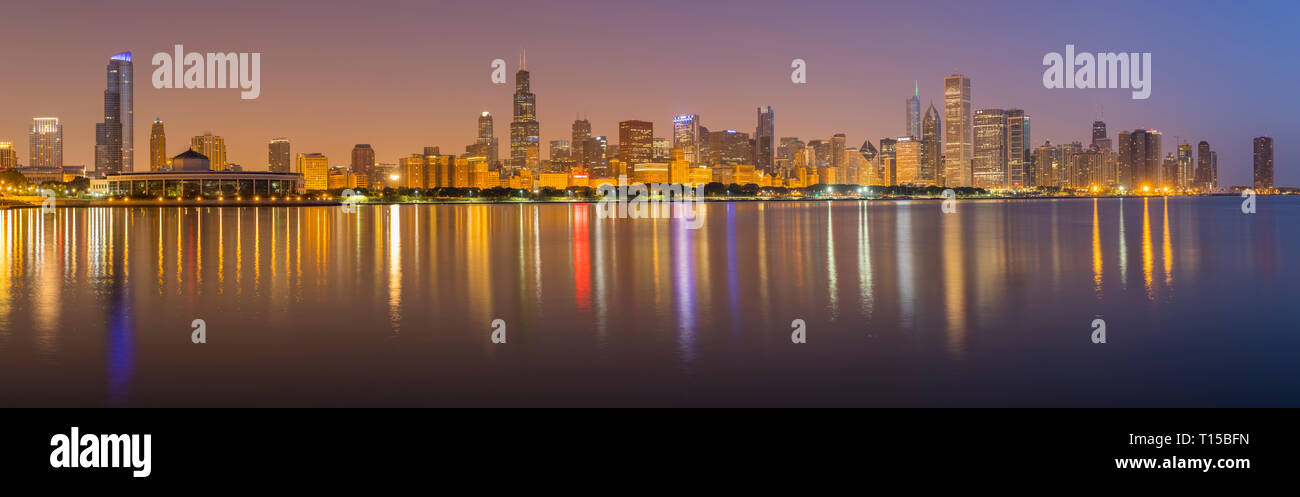 États-unis, Illinois, Chicago, vue panoramique de nuit Banque D'Images