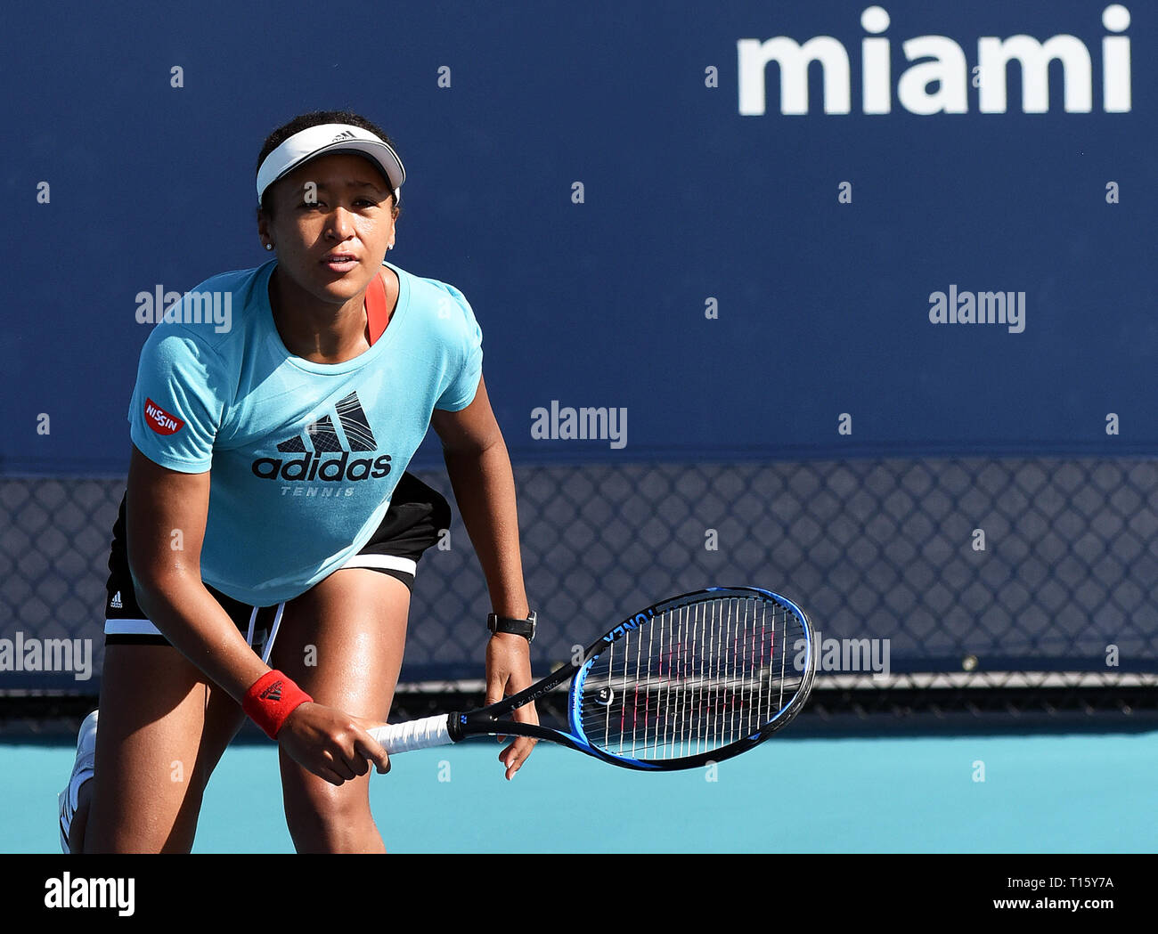 Miami, USA. Mar 21, 2019. Naomi Osaka du Japon joue sur une cour pratique au Hard Rock stade lors de l'Open de Miami le 21 mars 2019 à Miami Gardens, en Floride. (Paul Hennessy/Alamy) Crédit : Paul Hennessy/Alamy Live News Banque D'Images
