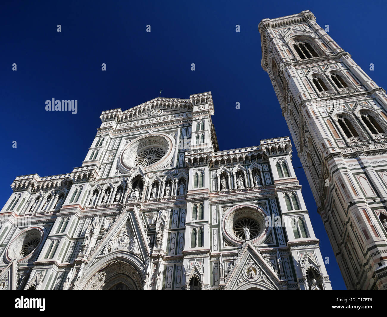 La façade de la cathédrale de Florence et le clocher de Giotto, la cathédrale et l'Camponile Banque D'Images