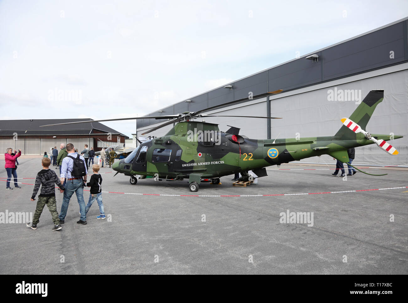 MALMSLÄTT 20180505 Voir l'hélicoptère de l'Agusta A109 (15) une journée "militaire" à Malmen juste en dehors de Linköping. Jeppe Photo Gustafsson Banque D'Images