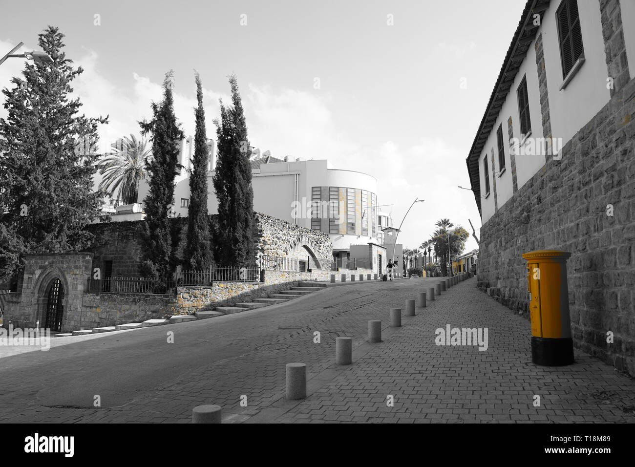 Nicosia est habitée depuis plus de 4500 ans et est la capitale de Chypre depuis le 10e siècle. Le pays divisé après la guerre de 1974. Banque D'Images