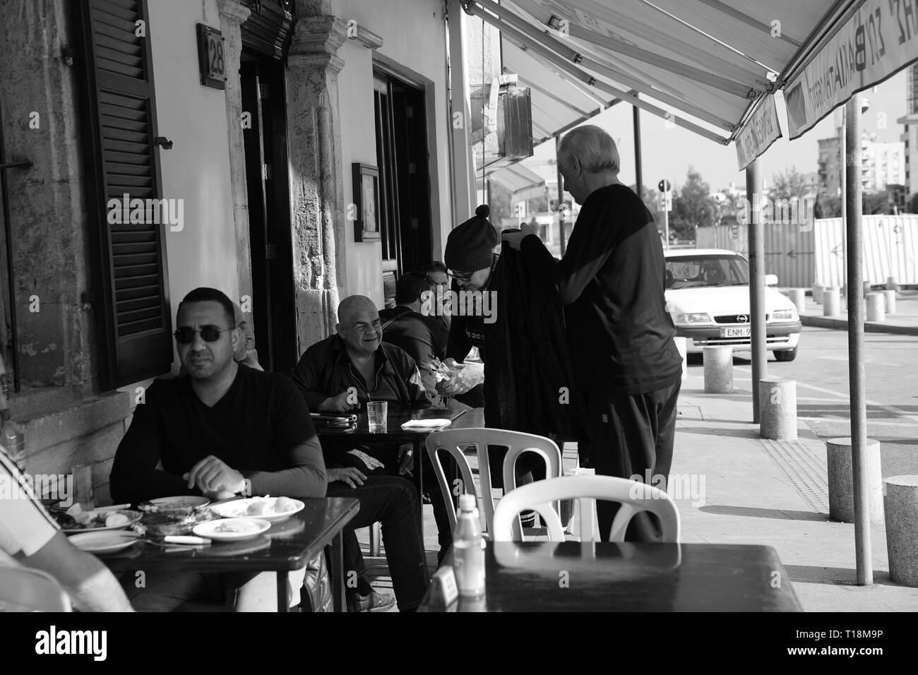 Nicosia est habitée depuis plus de 4500 ans et est la capitale de Chypre depuis le 10e siècle. Le pays divisé après la guerre de 1974. Banque D'Images