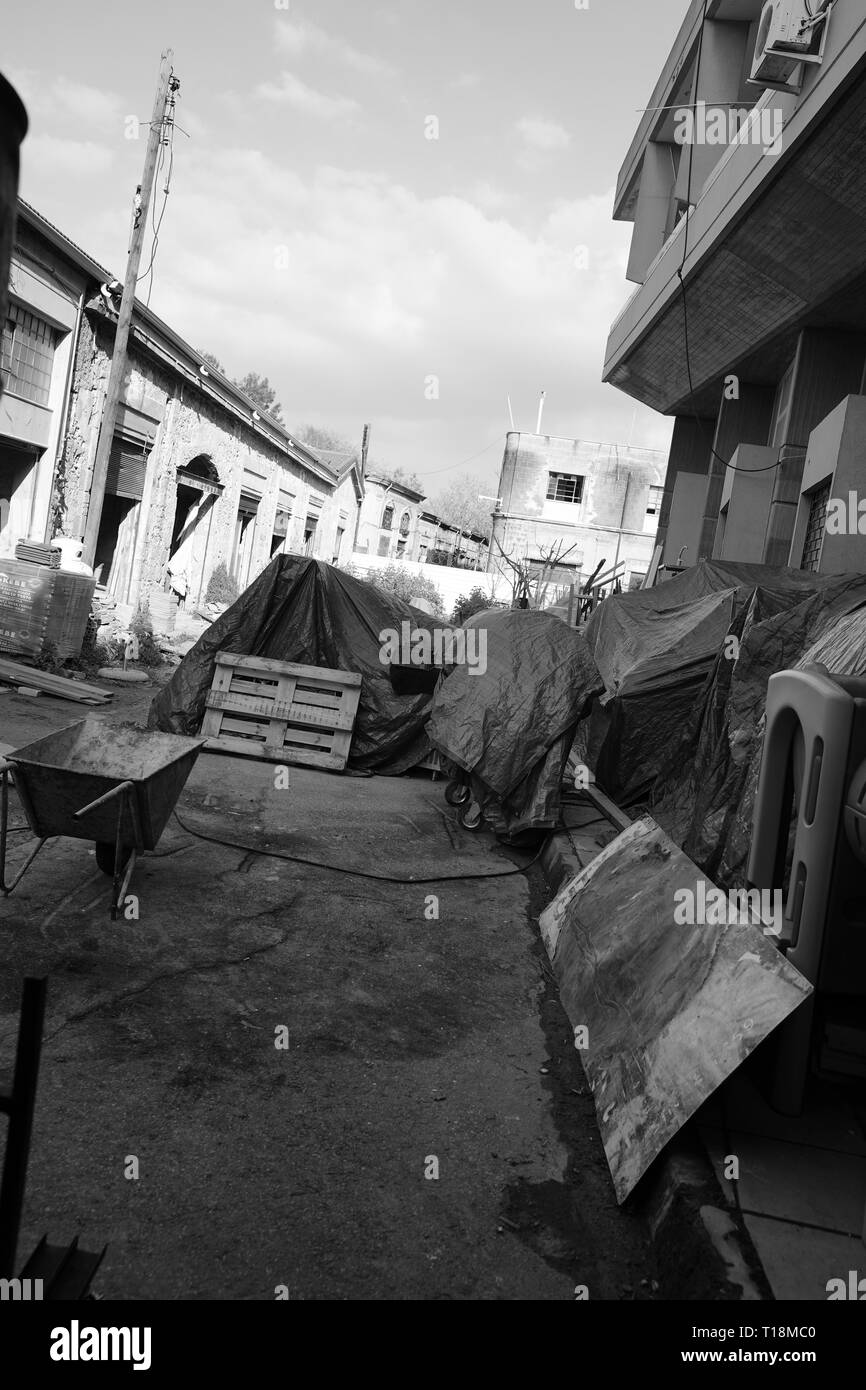Nicosia est habitée depuis plus de 4500 ans et est la capitale de Chypre depuis le 10e siècle. Le pays divisé après la guerre de 1974. Banque D'Images