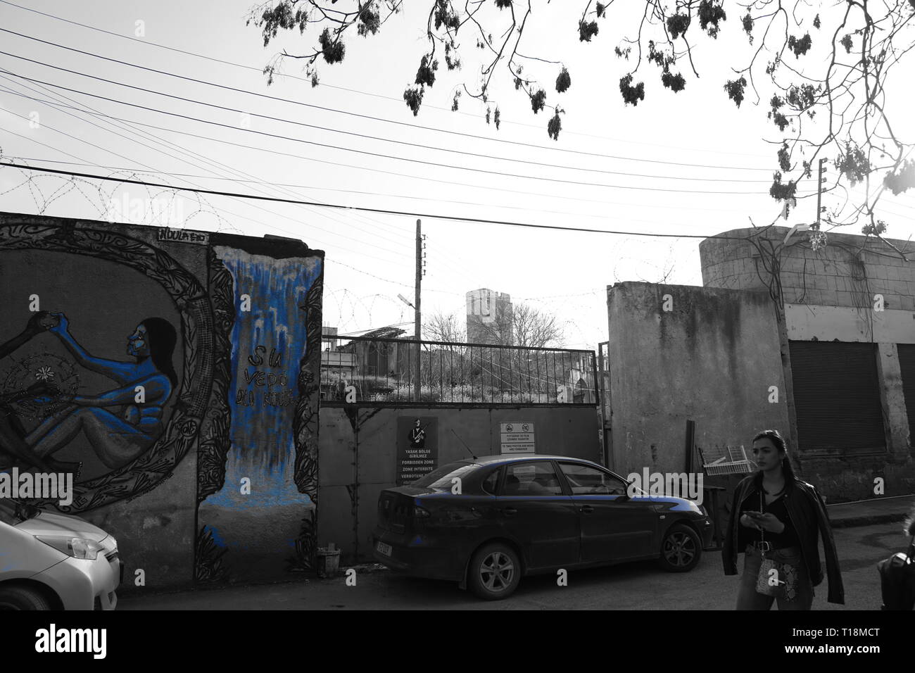 Nicosia est habitée depuis plus de 4500 ans et est la capitale de Chypre depuis le 10e siècle. Le pays divisé après la guerre de 1974. Banque D'Images