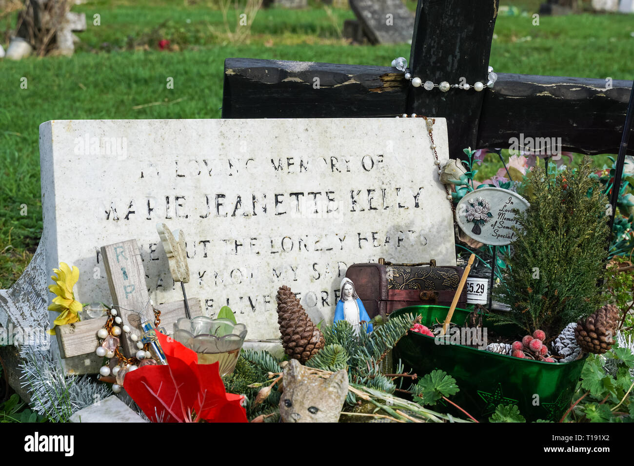 Tombe de Mary Jane Kelly (Marie Jeanette Kelly) dernière victime du tueur en série Jack l'Eventreur, St Patrick's Catholic Cemetery, Londres Angleterre Royaume-uni Banque D'Images