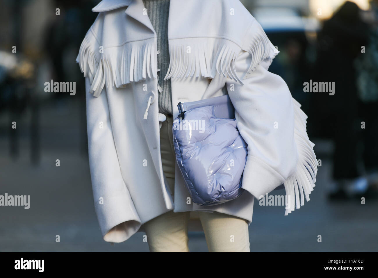 Paris, France - 27 Février 2019 : Tiffany Acheteur Hsu avant un défilé de mode pendant la Fashion Week de Paris - PFWFW19 Banque D'Images