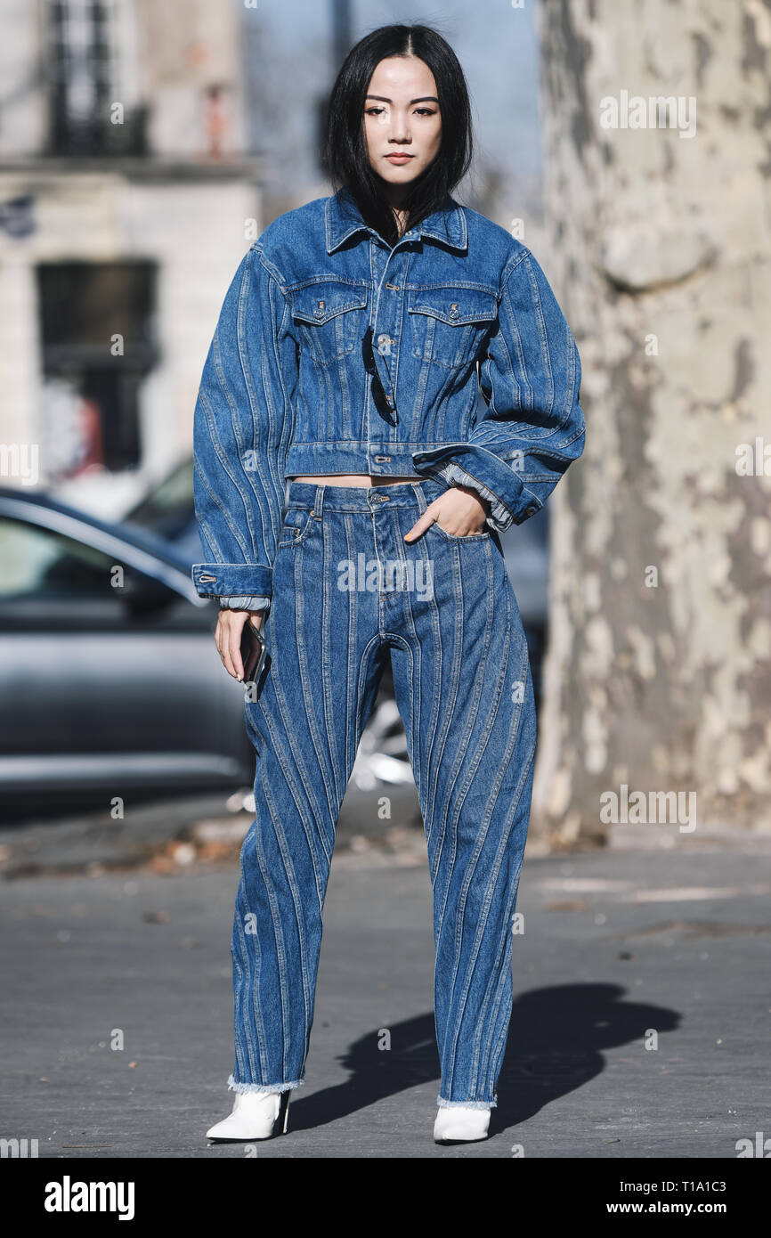Paris, France - 27 février 2019 Street Style : Caobefore Yoyo - tenue d'un défilé de mode pendant la Fashion Week de Paris - PFWFW19 Banque D'Images