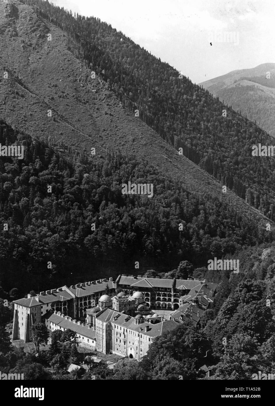 Géographie / historique de voyage, Bulgarie, monastères, Monastère de Saint Ivan de Rila, vue, vers 1935, Additional-Rights Clearance-Info-Not-Available- Banque D'Images