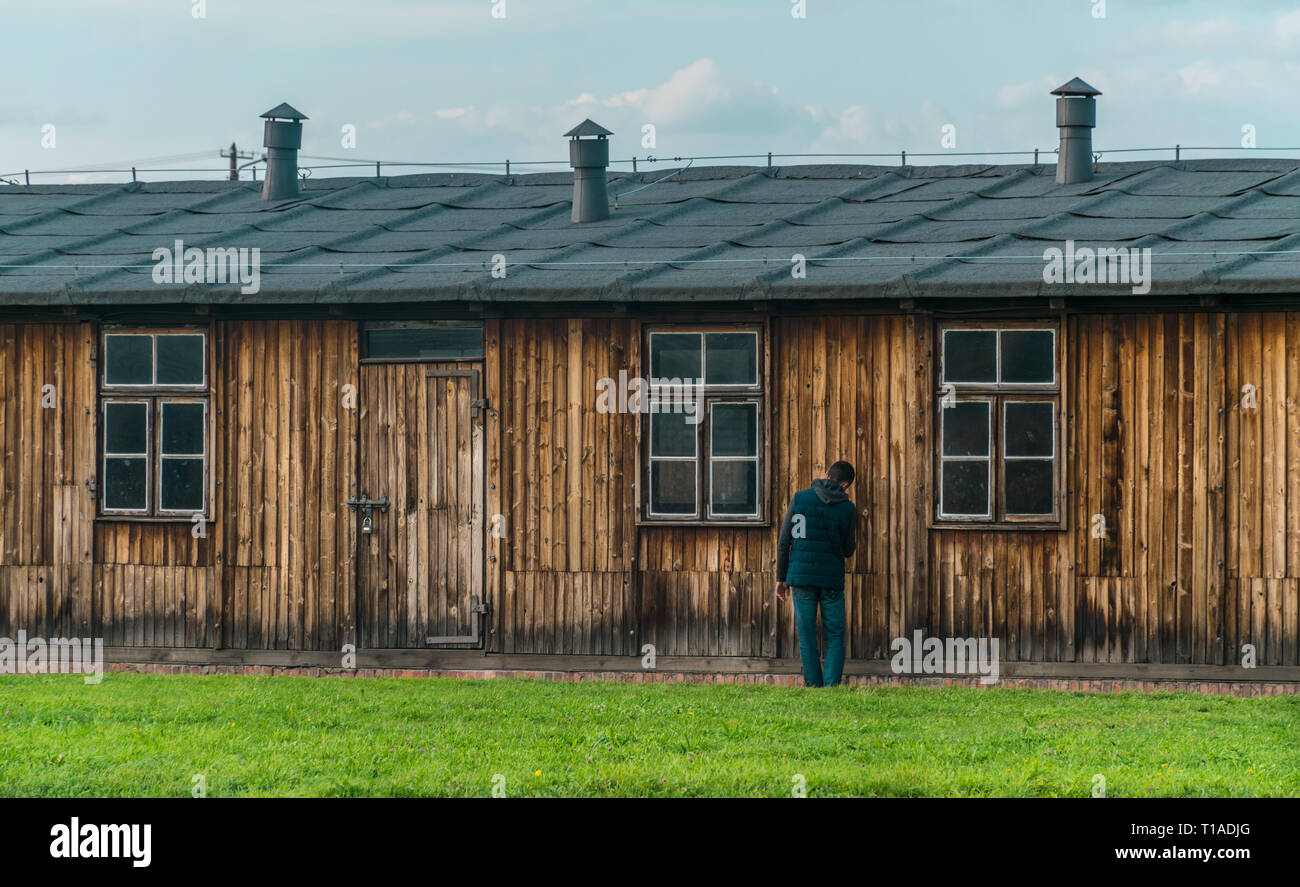 Oswiencim, Pologne - 21 septembre 2019 : le camp de concentration de Birkenau. Caserne de la mort. Camp d'extermination des juifs l'histoire. Banque D'Images