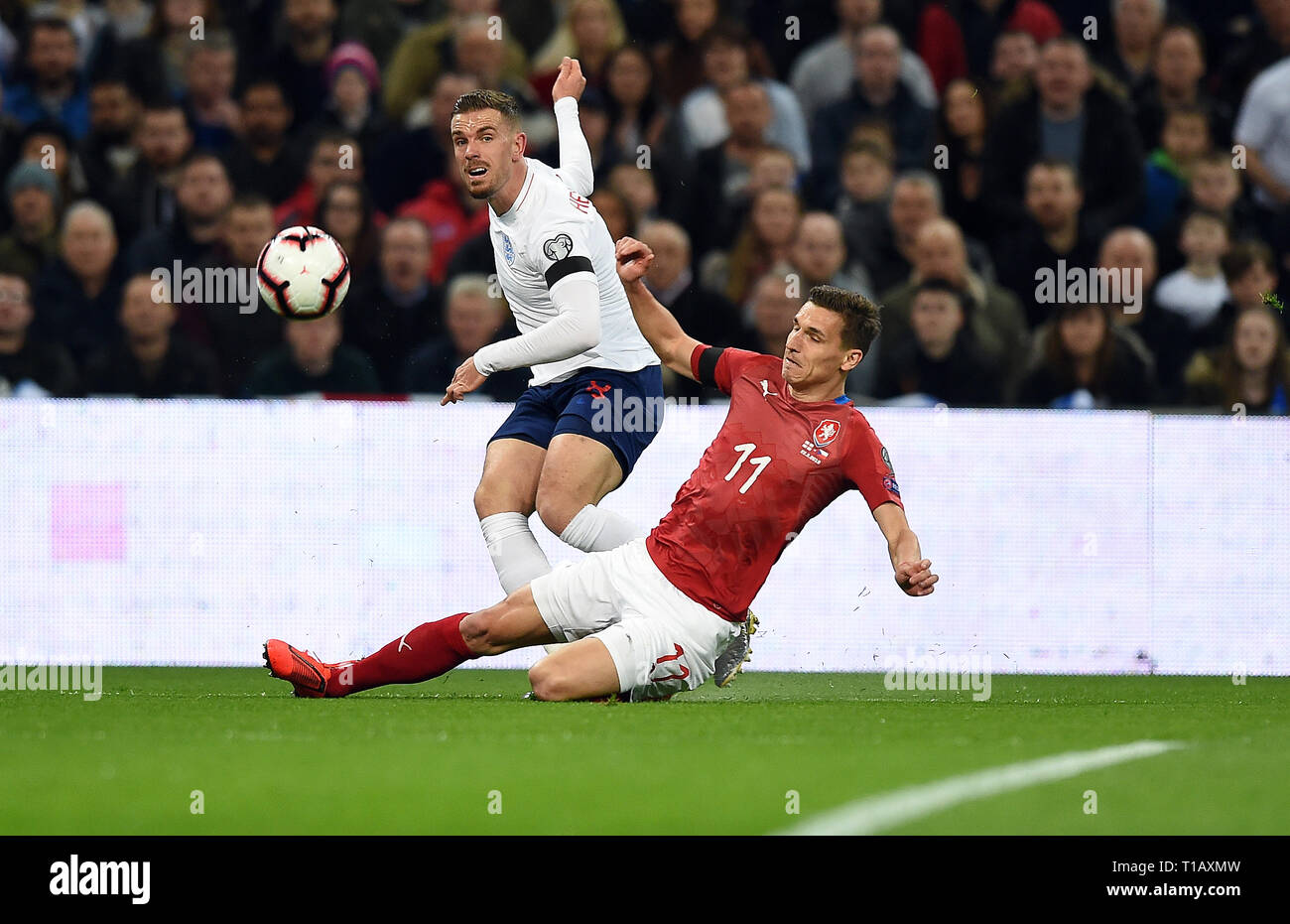 JORDAN HENDERSON, DAVID PAVELKA, Angleterre / RÉPUBLIQUE TCHÈQUE, Angleterre / République tchèque, championnat d'Europe QUALIFICATIONS, 2019 Banque D'Images