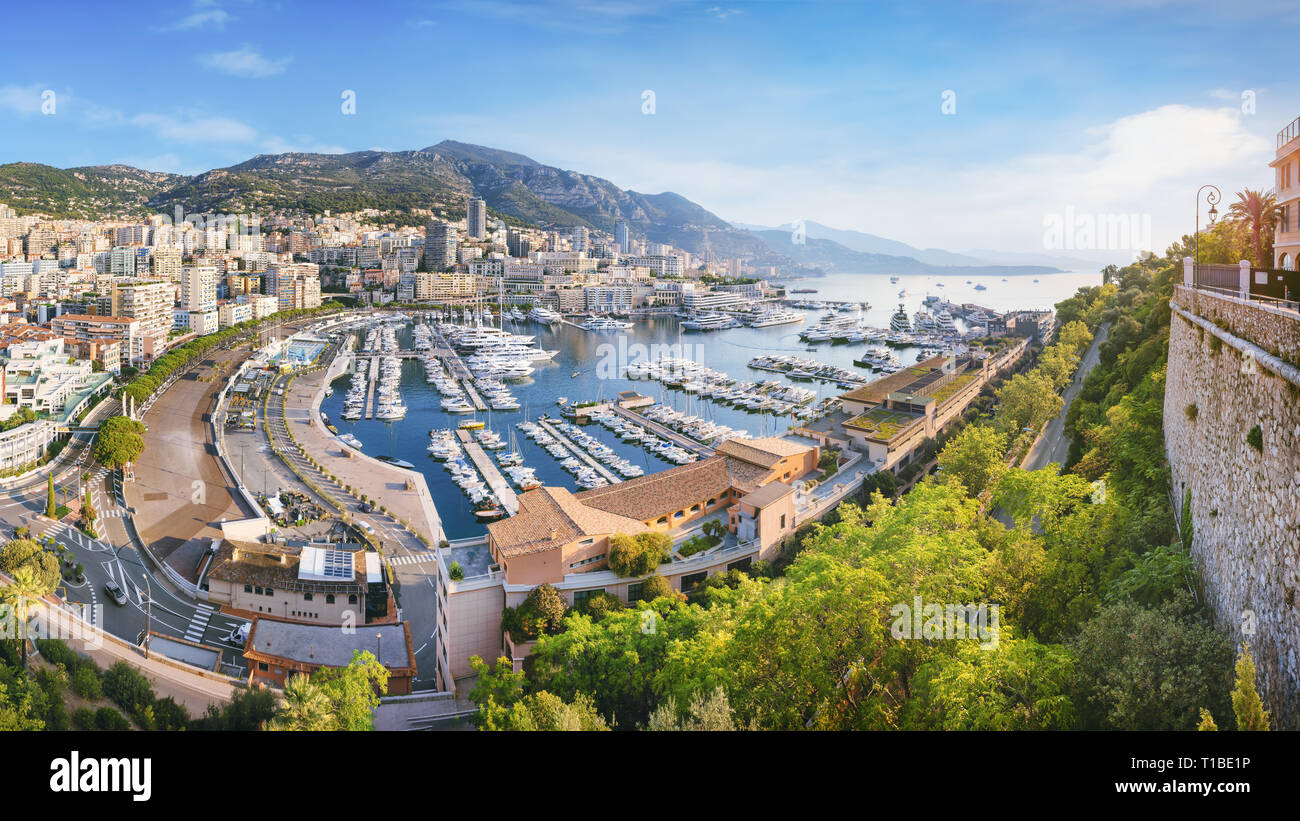 Matin panorama sur le port Hercule à Monaco Banque D'Images