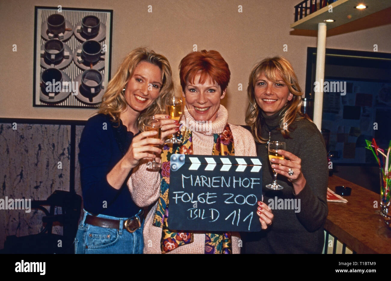Marienhof, Fernsehserie, Deutschland 1992 - 2011, acteurs : Olivia Augustinski, Viktoria Brams, Nicole Belstler Boettcher Banque D'Images