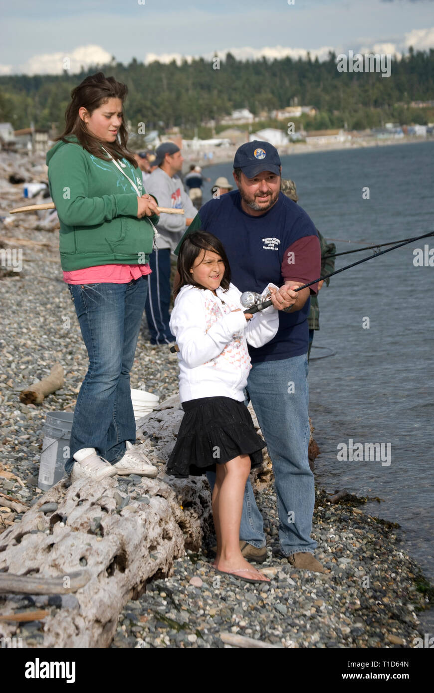 La pêche du saumon rose dans la région de Puget Sound de l'ouest de l'état de Washington est populaire du rivage et des bateaux lorsque des millions de poissons le retour sur l'étrange numb Banque D'Images