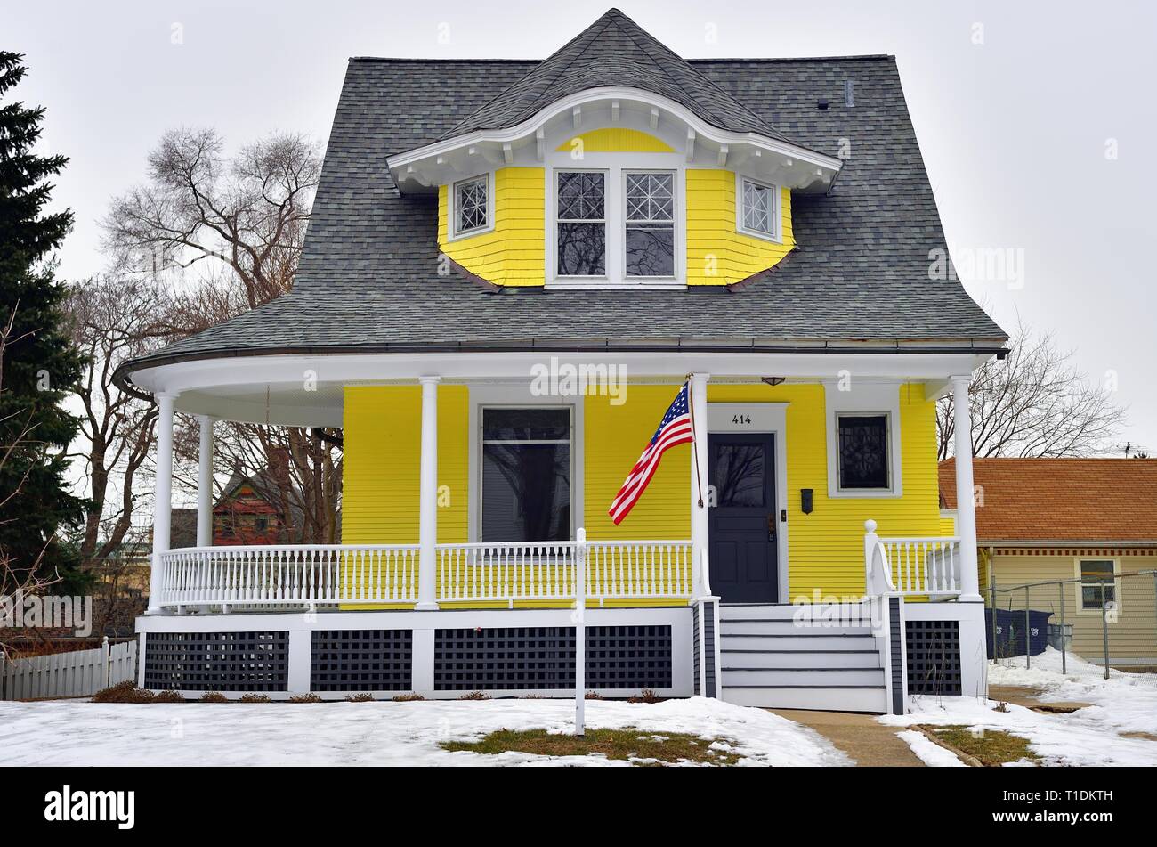 Elgin, Illinois, USA. Un coloful vintage accueil contenu dans l'un des nombreux quartiers historiques dans desingated l'Illinois ville d'Elgin. Banque D'Images