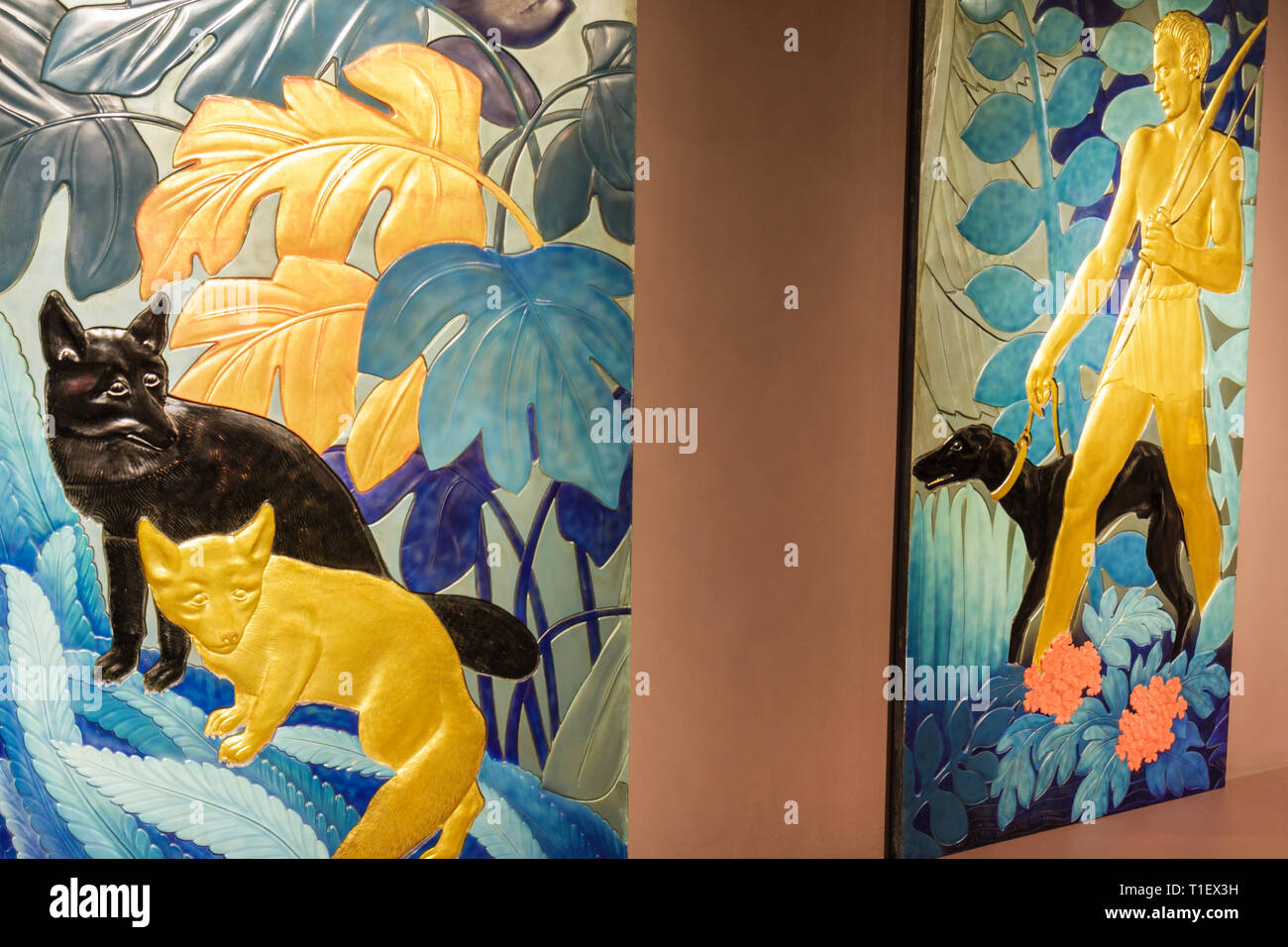 Miami Beach Florida,The Wolfsonian,FIU,Florida International University,FIU,design,musée,afficher collection,arts décoratifs,moderne,Jean Dunand,T. Banque D'Images