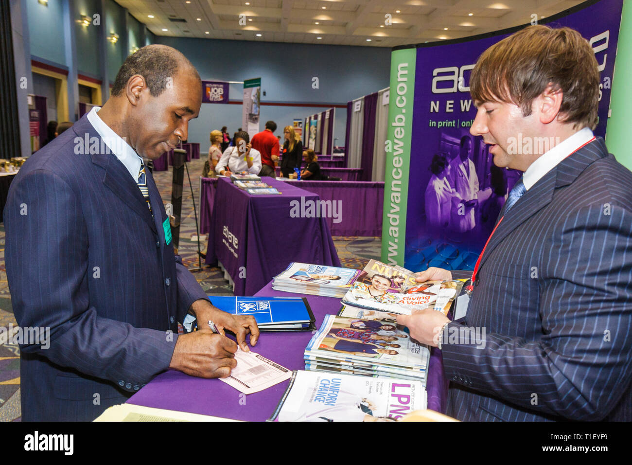 Miami Beach Florida,Miami Beach Convention Center,centre,santé,carrière,salon de l'emploi,exposant de carrière,recruteur,emploi,économie,stand,Black ma Banque D'Images