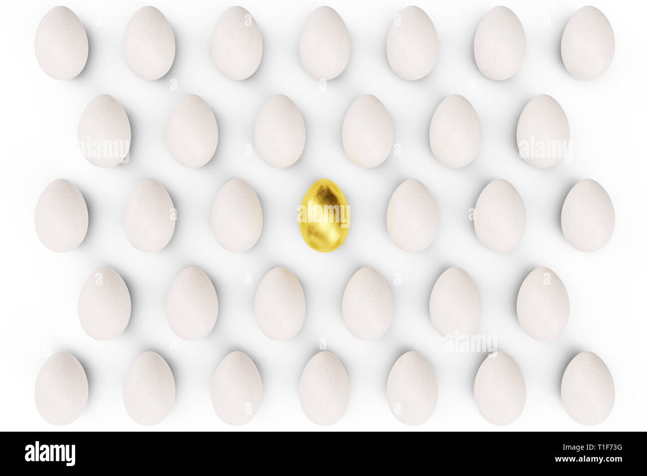 Oeufs d'oeufs dans un centre, vue d'en haut. L'individualité, l'exclusivité et concept du succès dans la vie. Oeufs d'or comme un signe de richesse, de luxe. Comme un symbole d'oeufs Banque D'Images