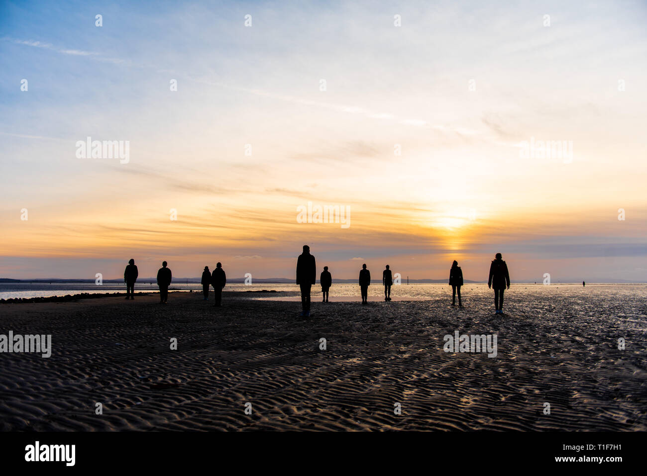 Un autre endroit par Antony Gormley à Crosby Beach, Liverpool Banque D'Images