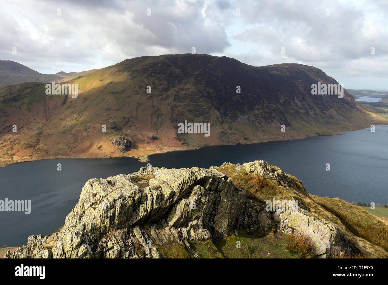 La montagne de Mellbreak de Rannerdale Knotts, Lake District, Cumbria, Royaume-Uni Banque D'Images